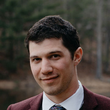 Dr. Daniel Savelle