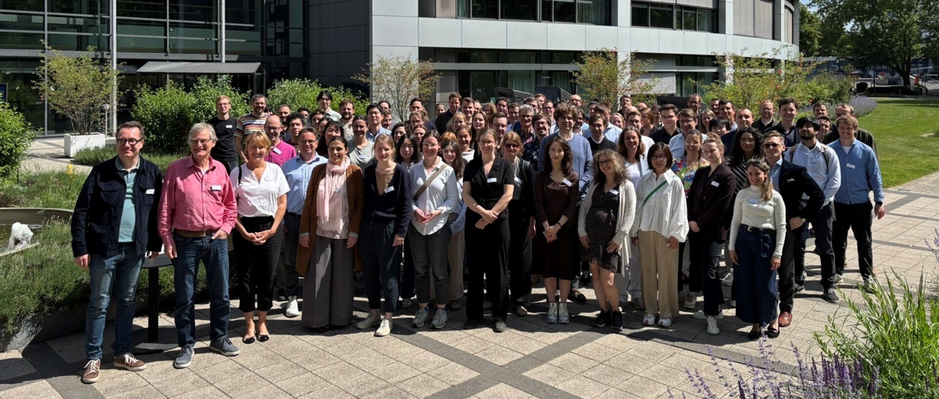 Dritte Förderperiode für Forschungsprojekt „Ökonomische Perspektiven auf gesellschaftliche Herausforderungen“