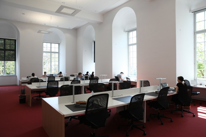 View of one of the work areas in the Schneckenhof library.